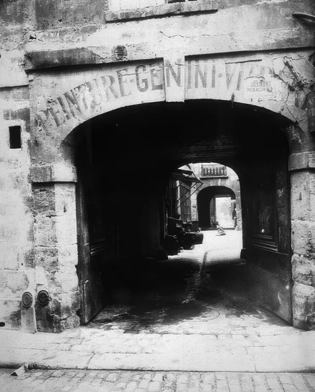 6-8 Rue des Guillemites