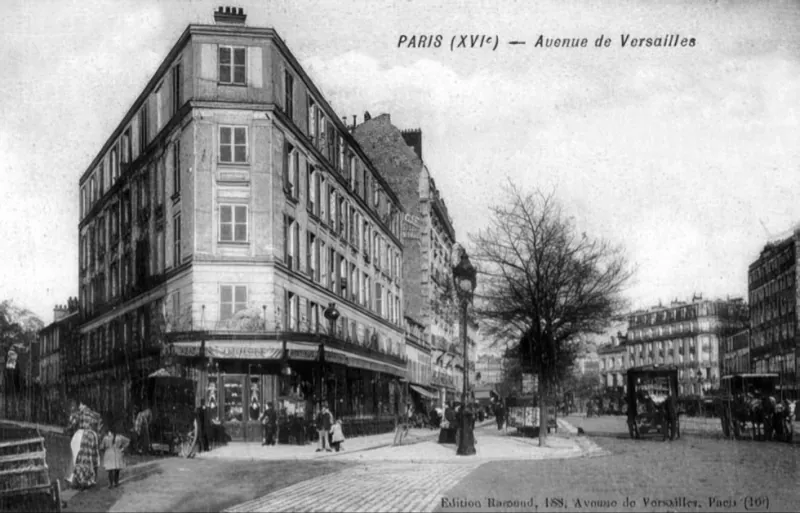 Angle avenue de Versailles et rue Boileau