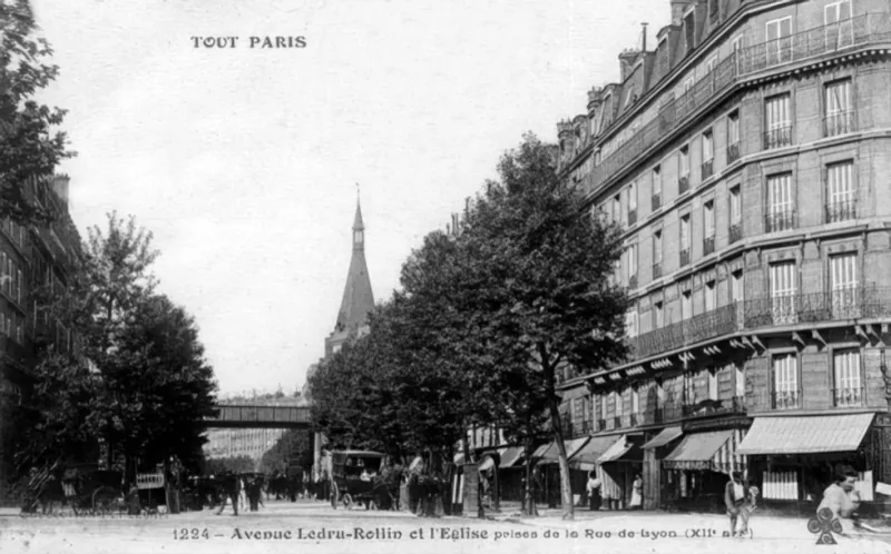 Angle avenue Ledru Rollin et rue de Lyon