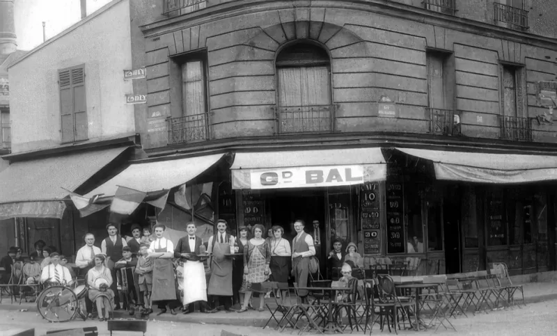 Angle boulevard de Ménilmontant et rue des Bluets