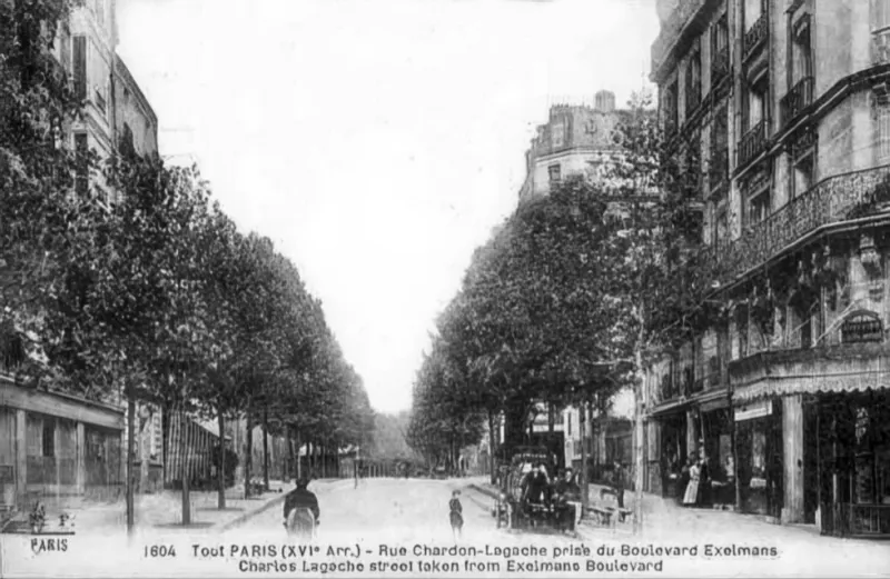 Angle boulevard Exelmans et rue Chardon-Lagache