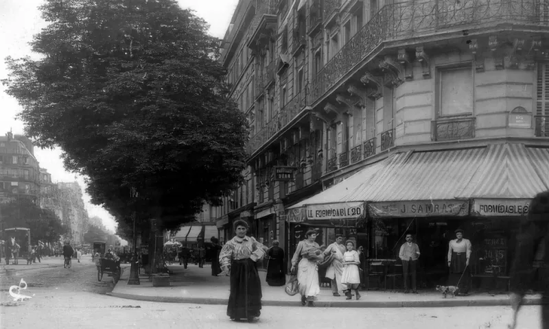 Angle boulevard Saint-Germain et rue des Bernardins