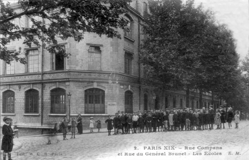 Angle rue Compans et rue du général Brunet