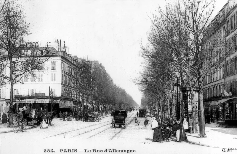 Angle rue d'Allemagne et boulevard de la Villette