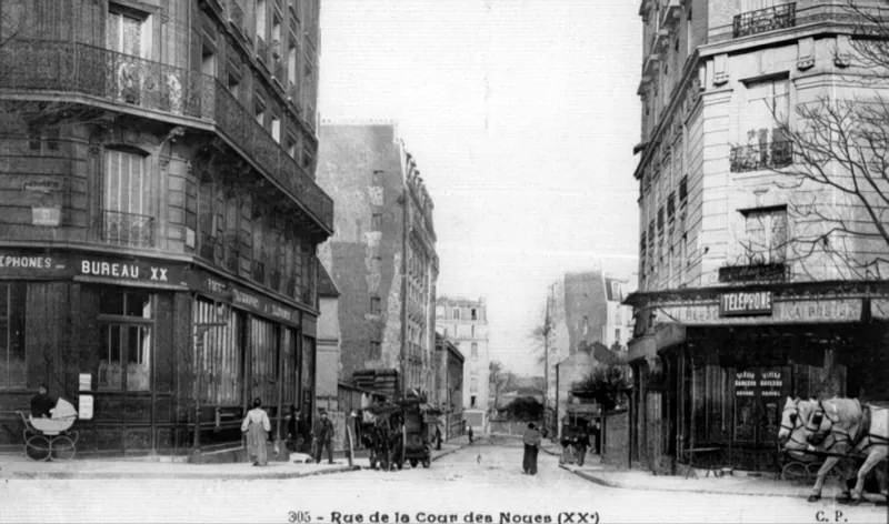 Angle rue de la Cour des Noues et rue des Pyrénées