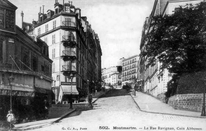 Angle rue des Abbesses, rue Durantin et rue Ravignan