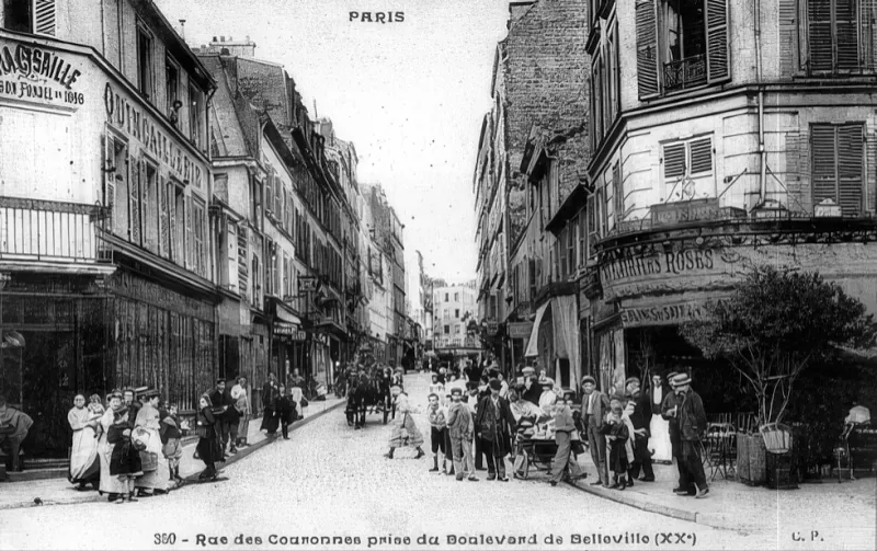 Angle rue des Couronnes et boulevard de Belleville