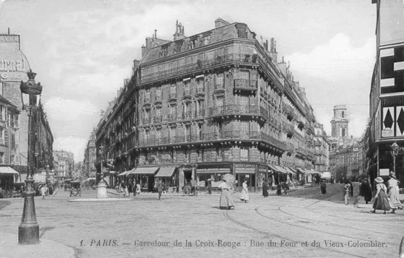 Angle rue du Four et rue du Vieux Colombier