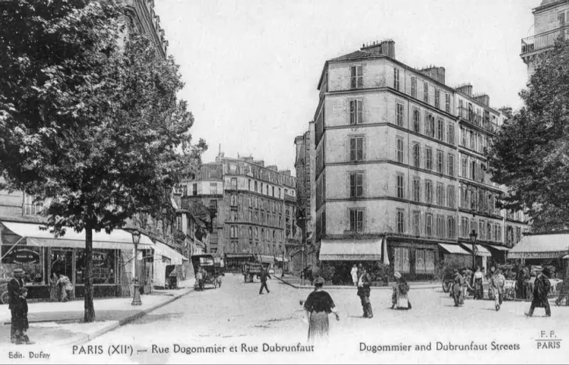 Angle de la rue Dubrunfaut et de la rue Dugommier