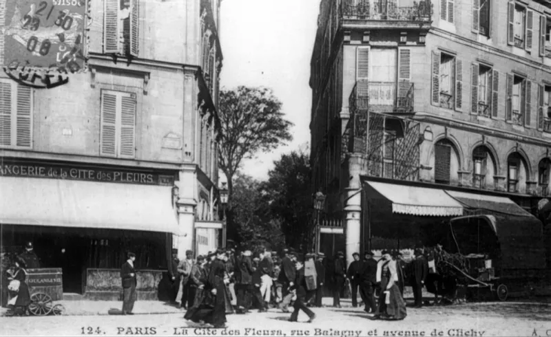 Angle rue Guy Môquet et avenue de Clichy