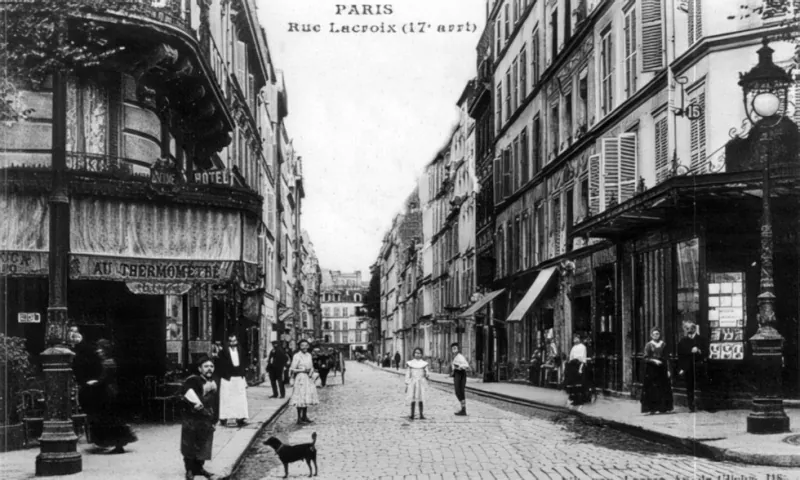 Angle rue Lacroix et avenue de Clichy