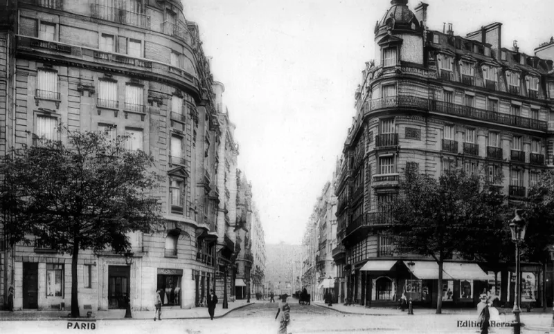 Angle rue Théodore de Banville et avenue de Wagram
