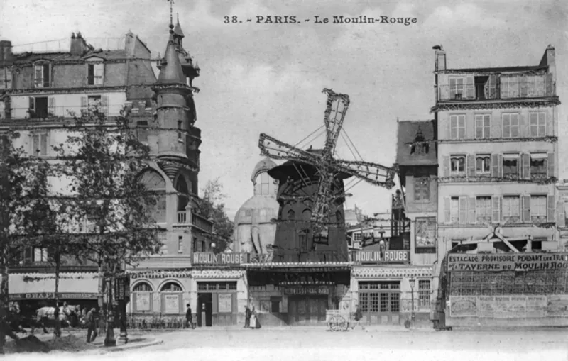 Le Moulin Rouge