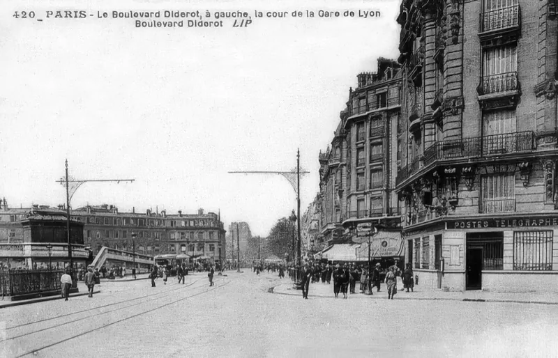 Boulevard Diderot vers gare de Lyon