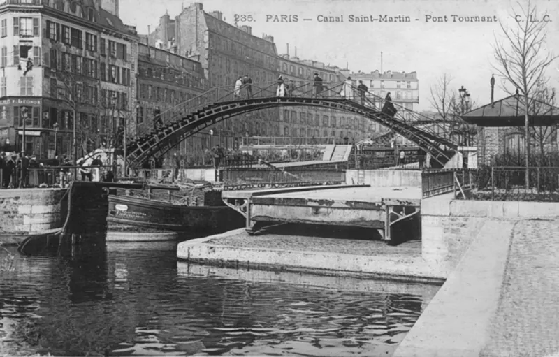 Canal Saint-Martin pont tournant