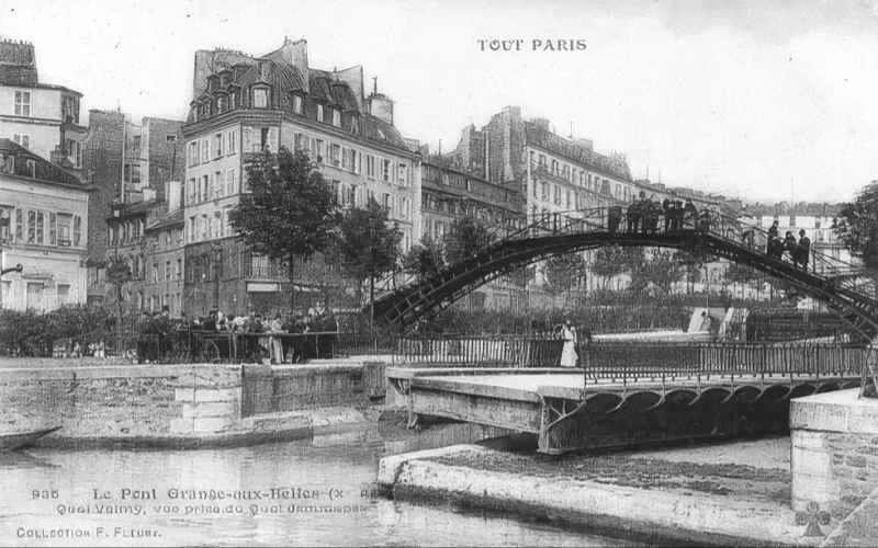 Canal Saint-Martin pont tournant