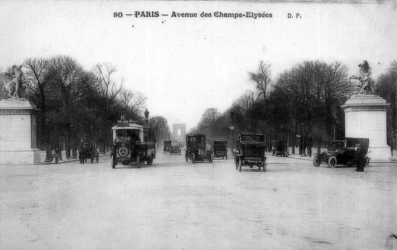 Avenue des Champs Elysées