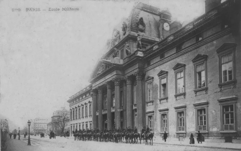 Ecole militaire