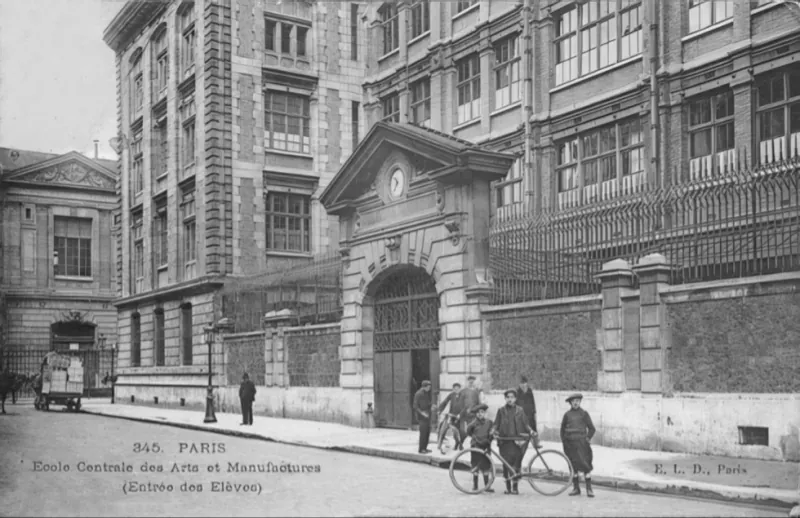 Entrée de l'école Centrale