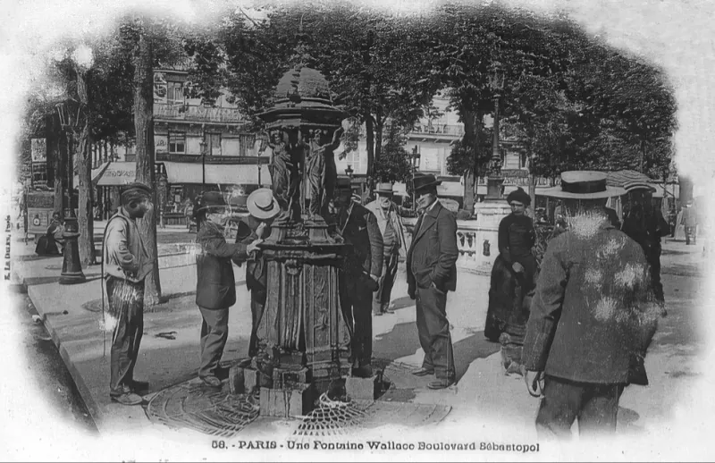 Fontaine Wallace Boulevard Sébastopol