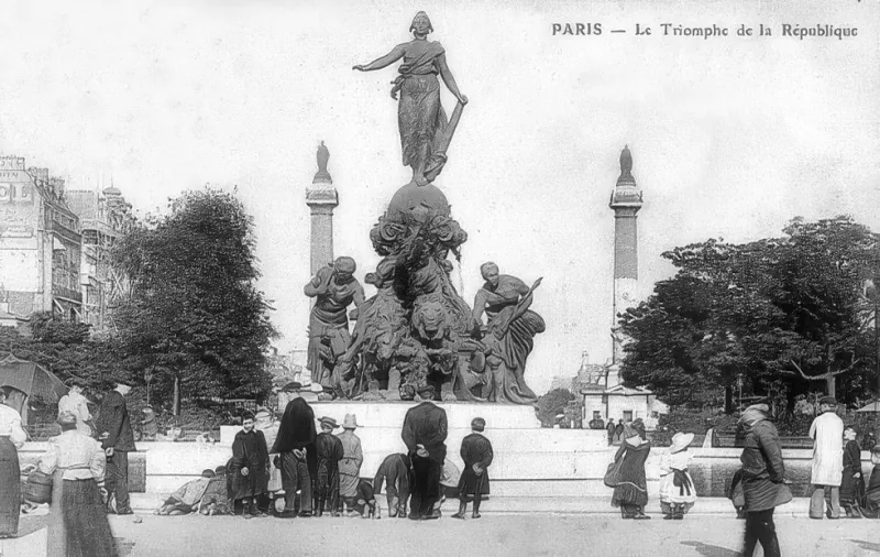 Place de la Nation