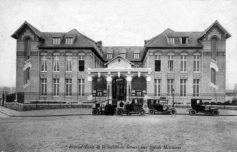 Place de l'abbé Georges Hénocque