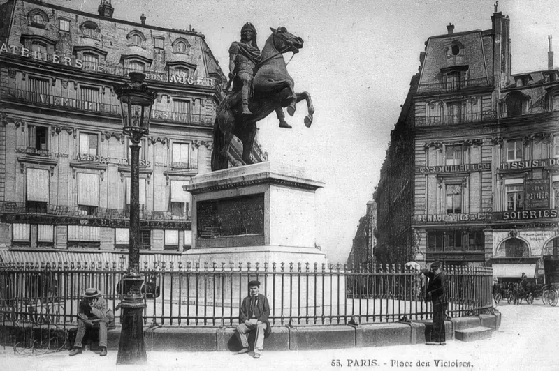 Place des Victoires