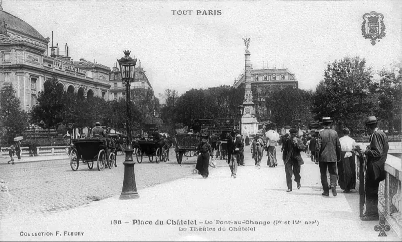 Place du Châtelet depuis le pont au Change