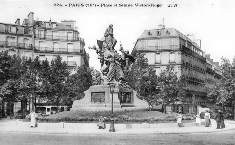 Place Victor Hugo