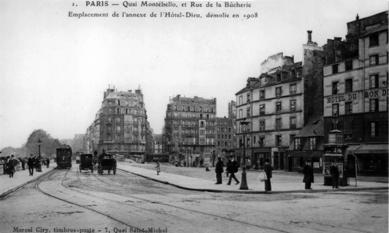 Quai de Montebello