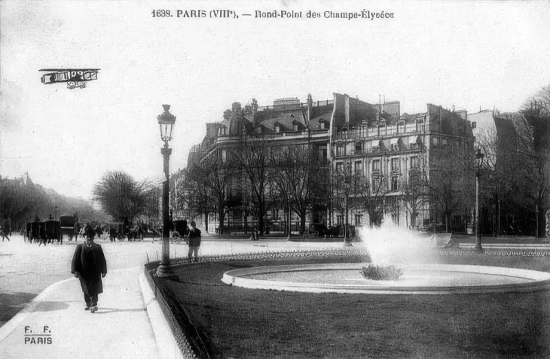 Rond-point des Champs Elysées