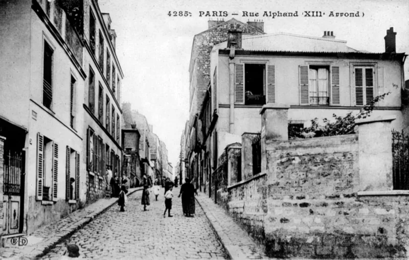 Rue Alphand
