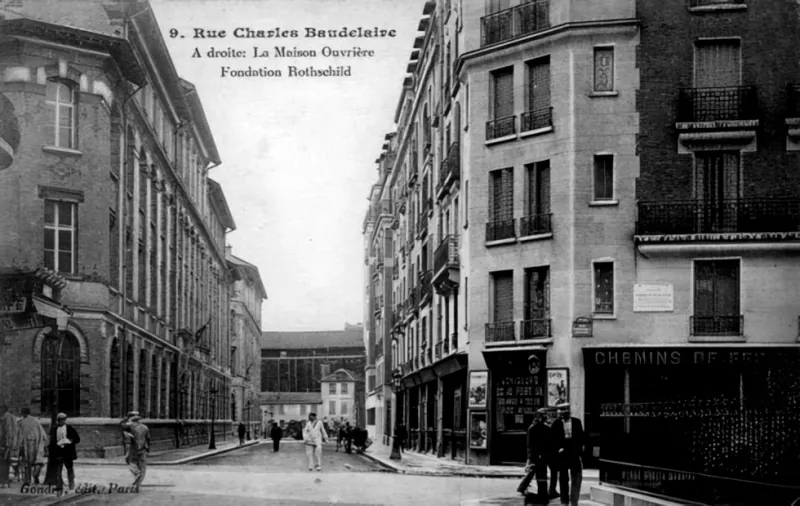 Rue Charles Baudelaire