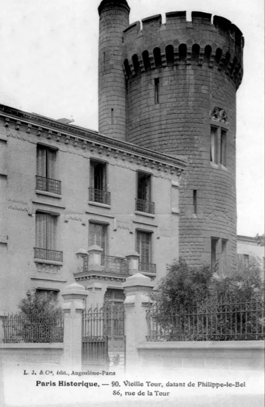 Rue de la Tour
