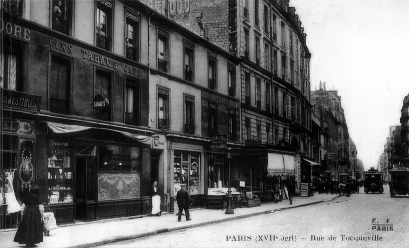 Rue de Tocqueville