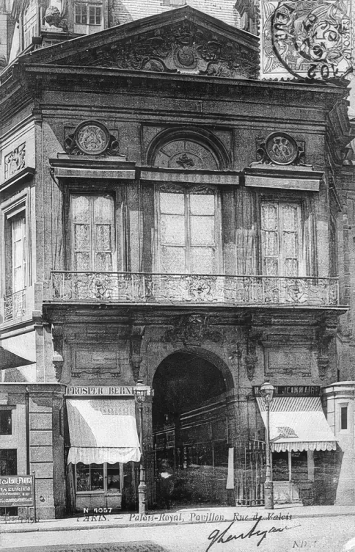 Rue de Valois