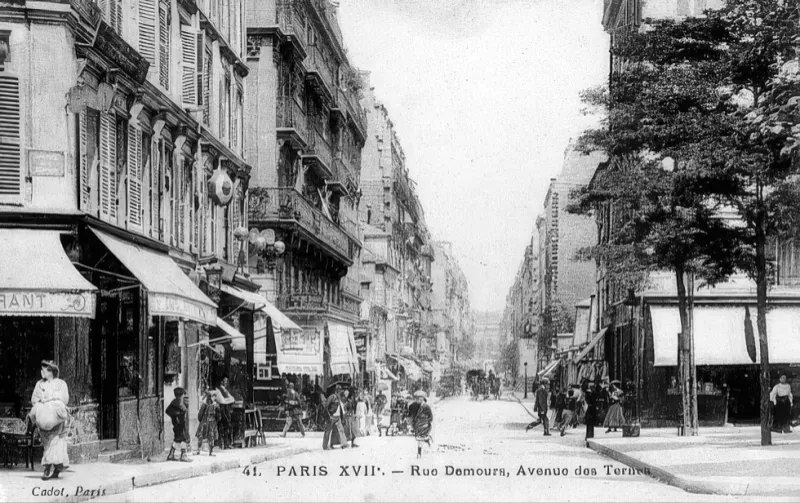 Rue Demours