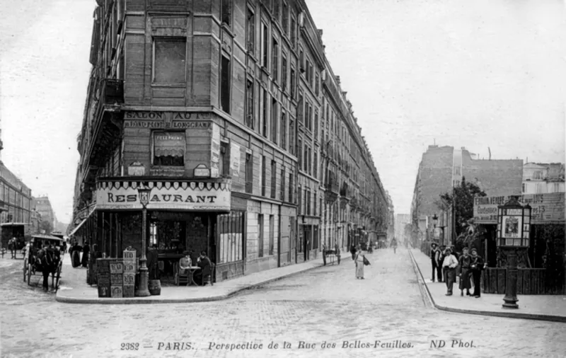 Rue des Belles Feuilles
