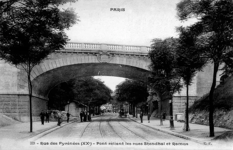 Rue des Pyrénées