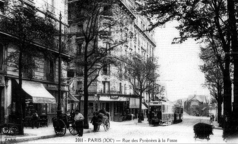 Rue des Pyrénées et rue de la Cour des Noues