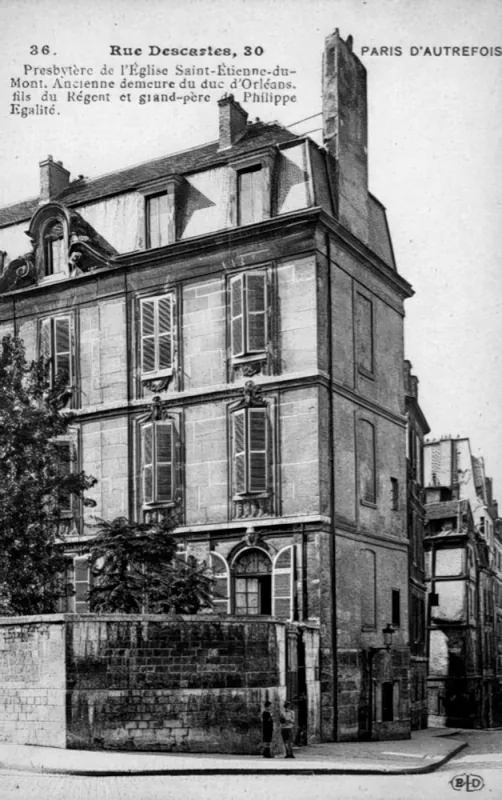 Rue Descartes