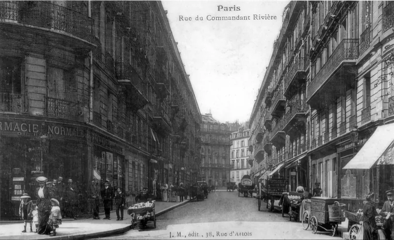 Rue du Commandant Rivière