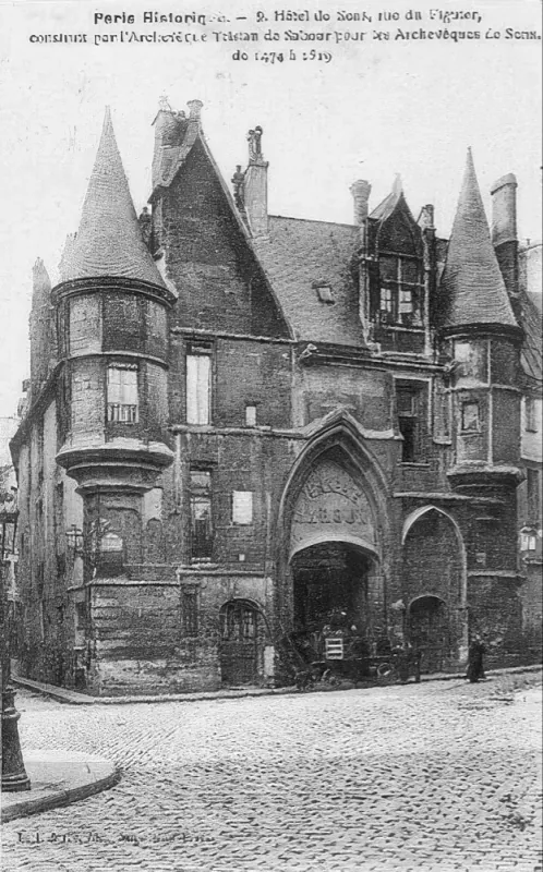 Rue du Figuier et hôtel de Sens