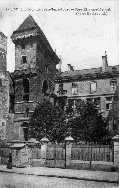 Rue Etienne Marcel et Tour Jean sans Peur