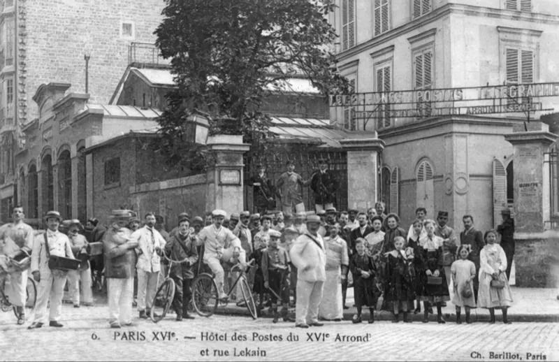 Rue Lekain