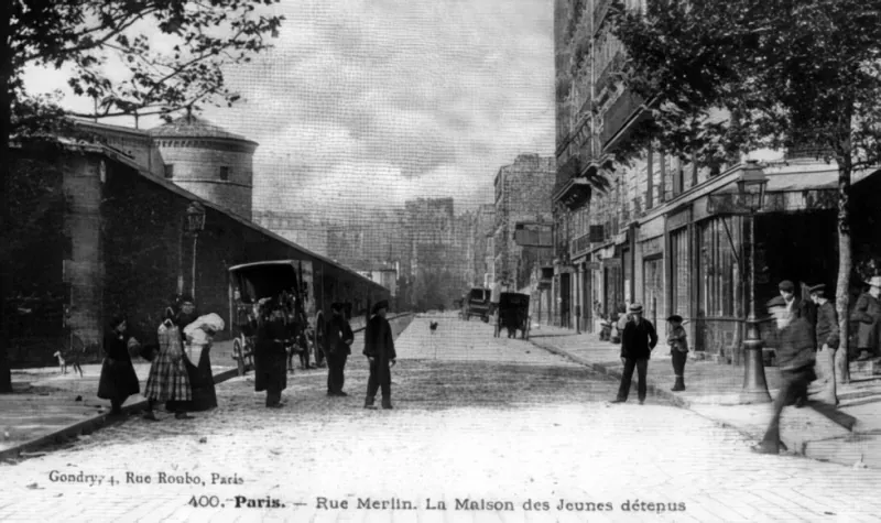Rue Merlin
