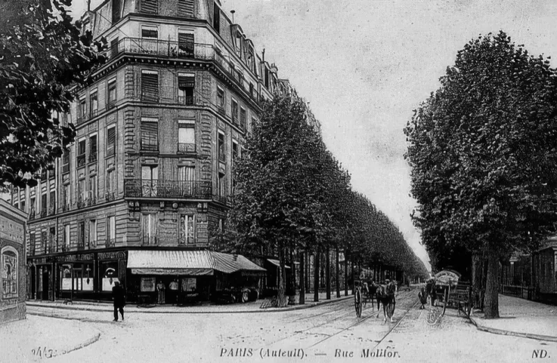 Rue Molitor
