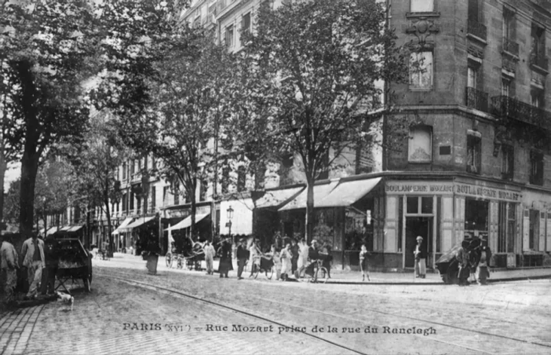 Avenue Mozart