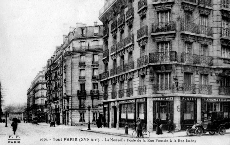 Rue Poussin