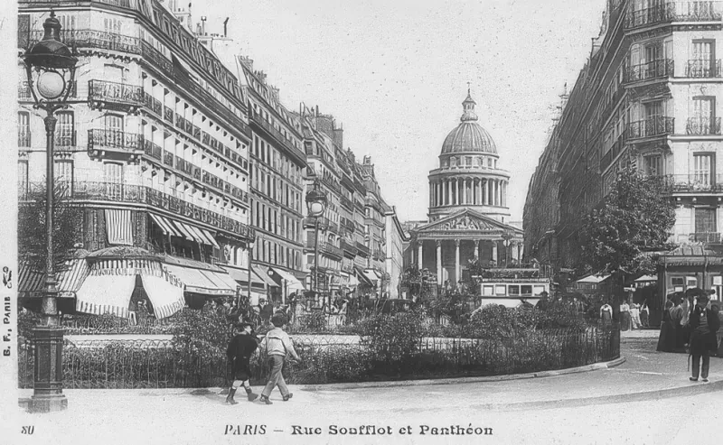 Rue Soufflot et le Panthéon